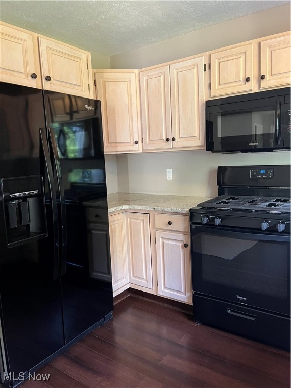 Olde Stone Crossing - Residential