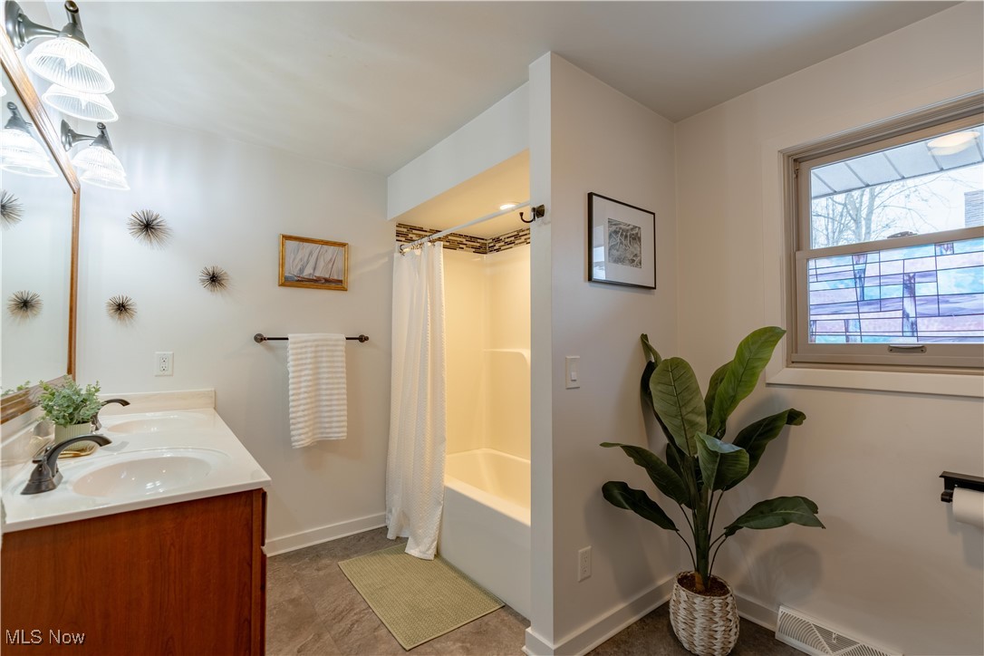 North Market Plain Ctr Estates 03 - Residential