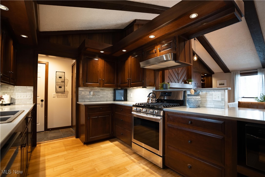 North Market Plain Ctr Estates 03 - Residential