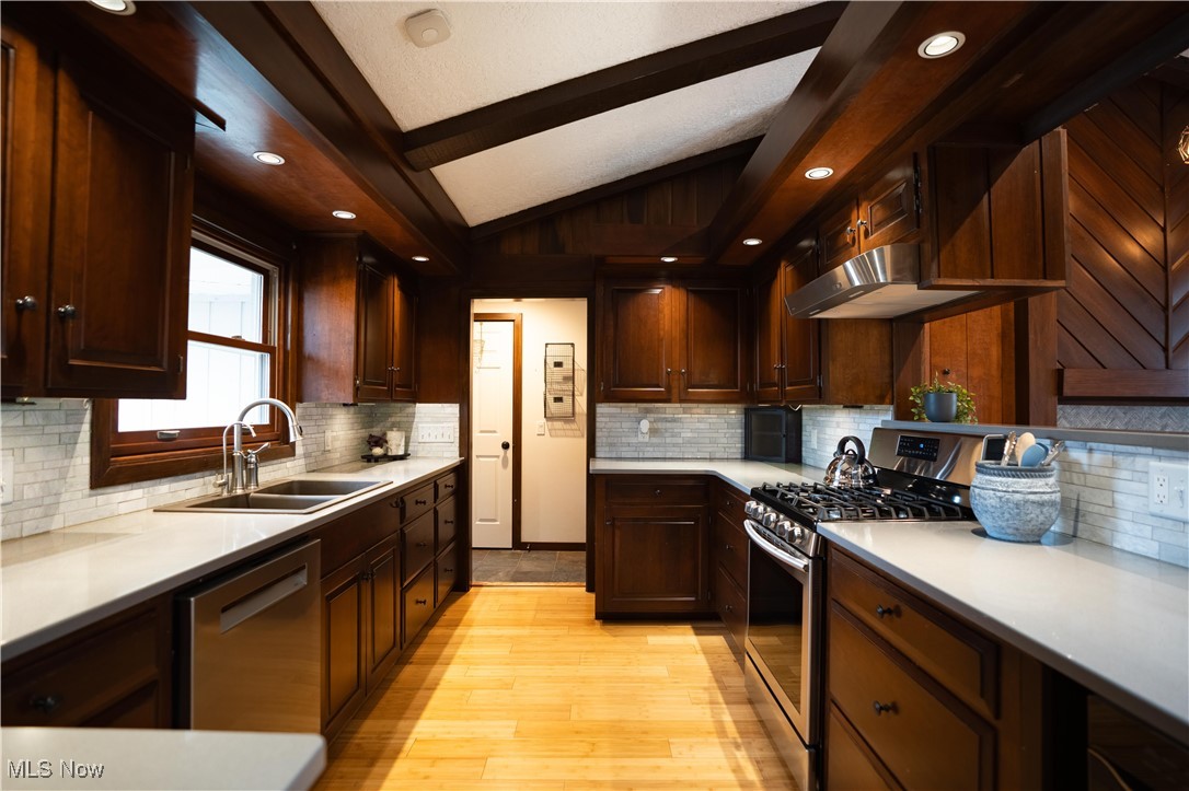 North Market Plain Ctr Estates 03 - Residential