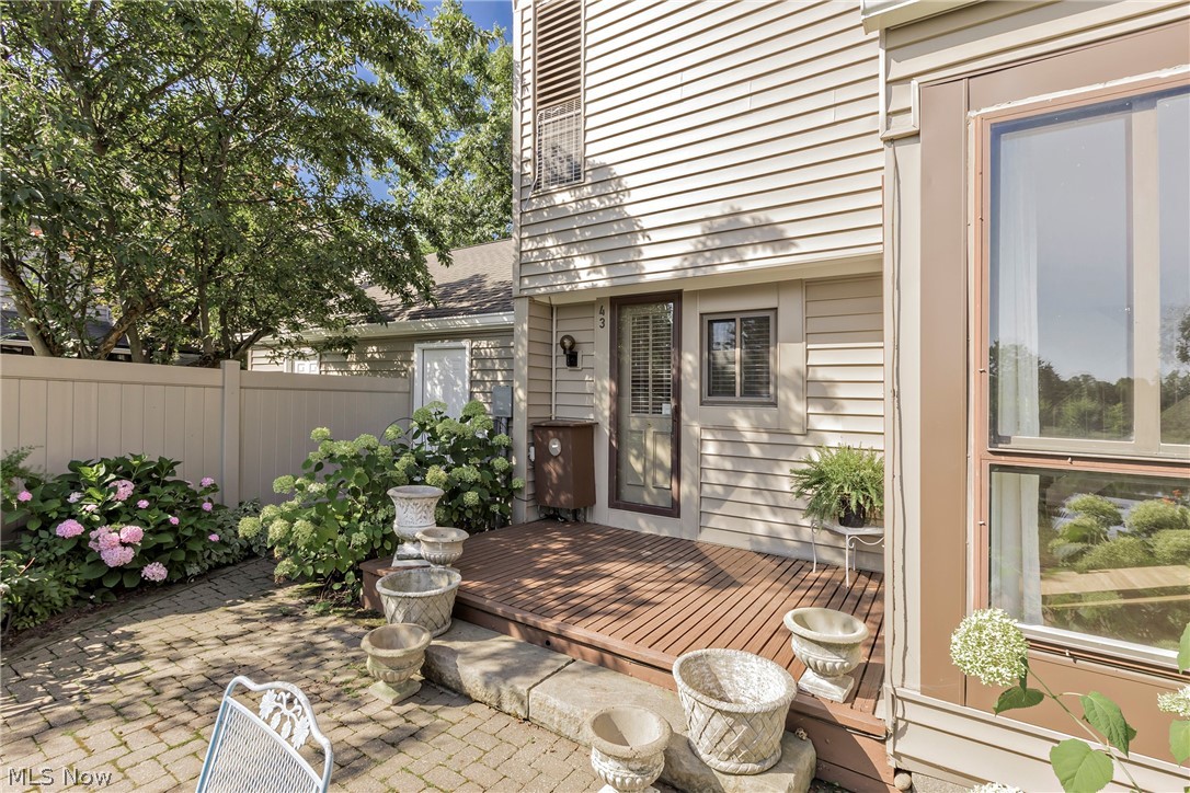 Tanglewood Greene Condo - Residential