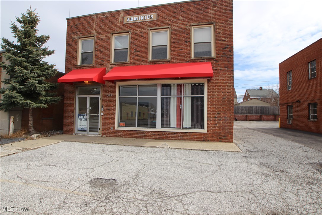 Vansweringen - Commercial Lease