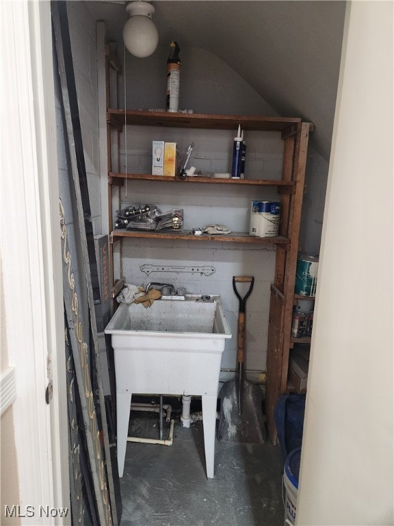 Vansweringen - Commercial Lease