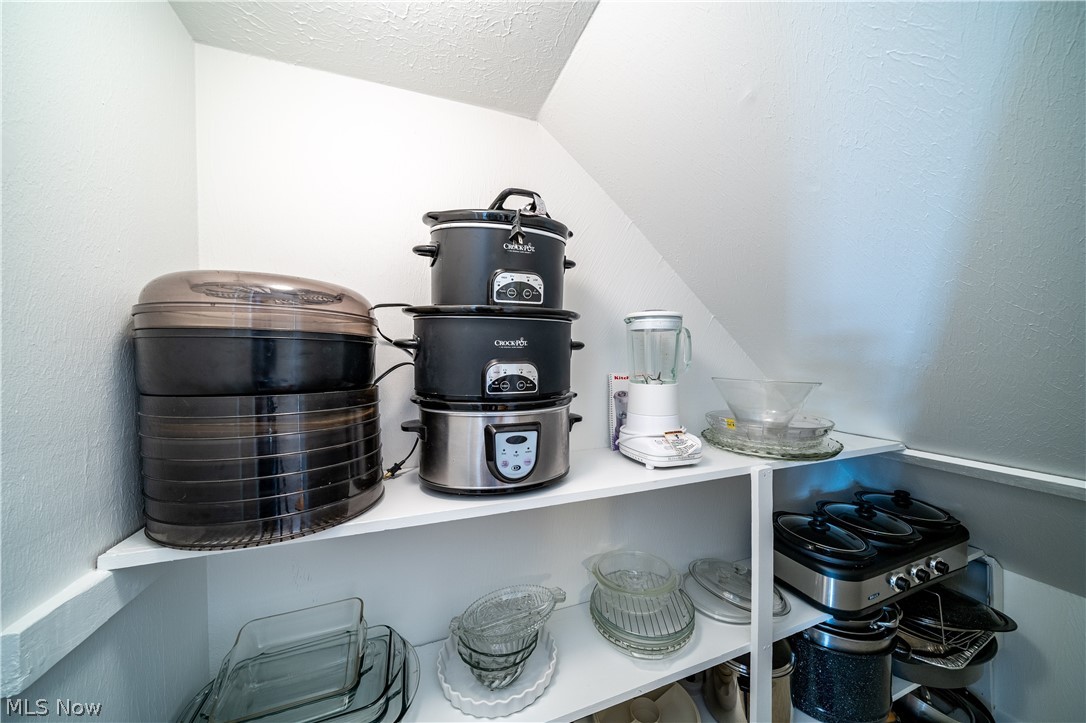 Rolling Hills Condo - Residential