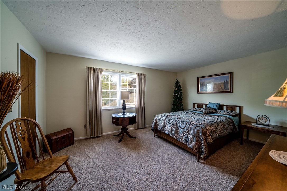 Rolling Hills Condo - Residential