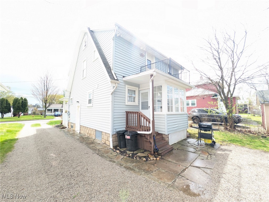 315 W Friendship Street, Medina, Ohio image 5