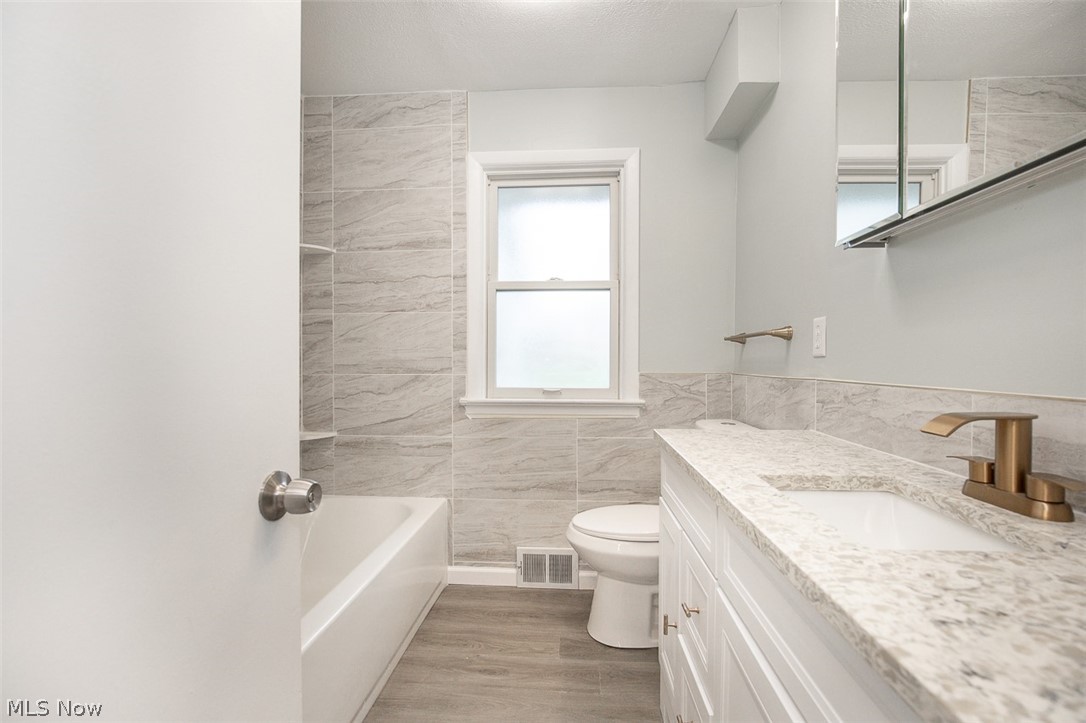 E A Branchs - Residential