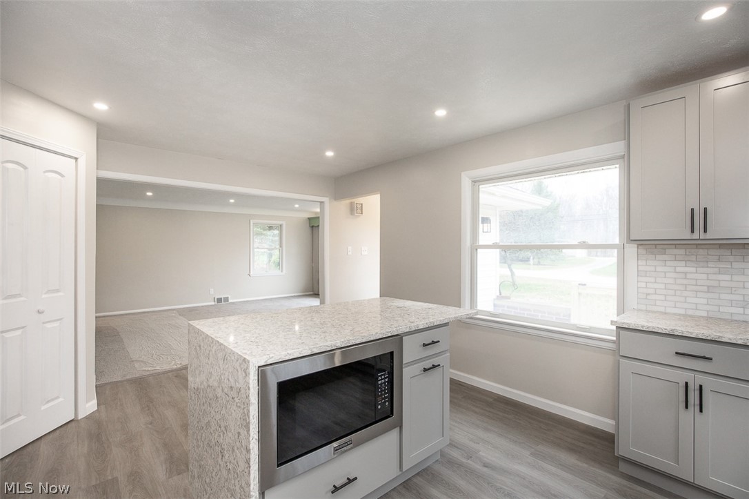 E A Branchs - Residential