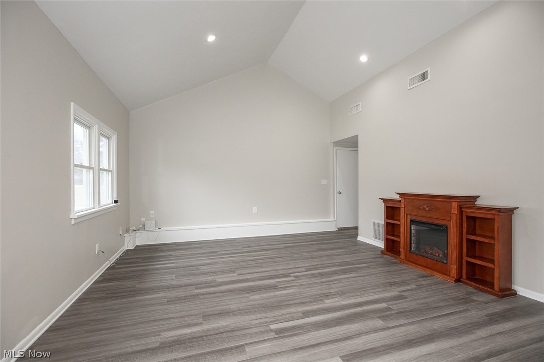 E A Branchs - Residential