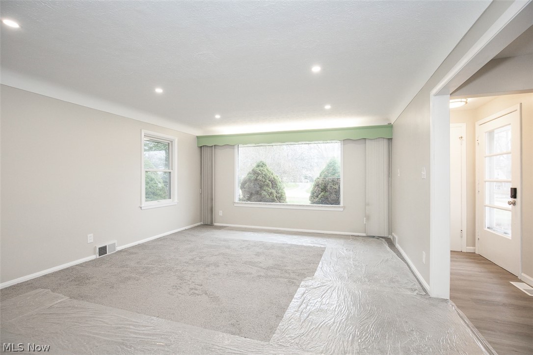 E A Branchs - Residential