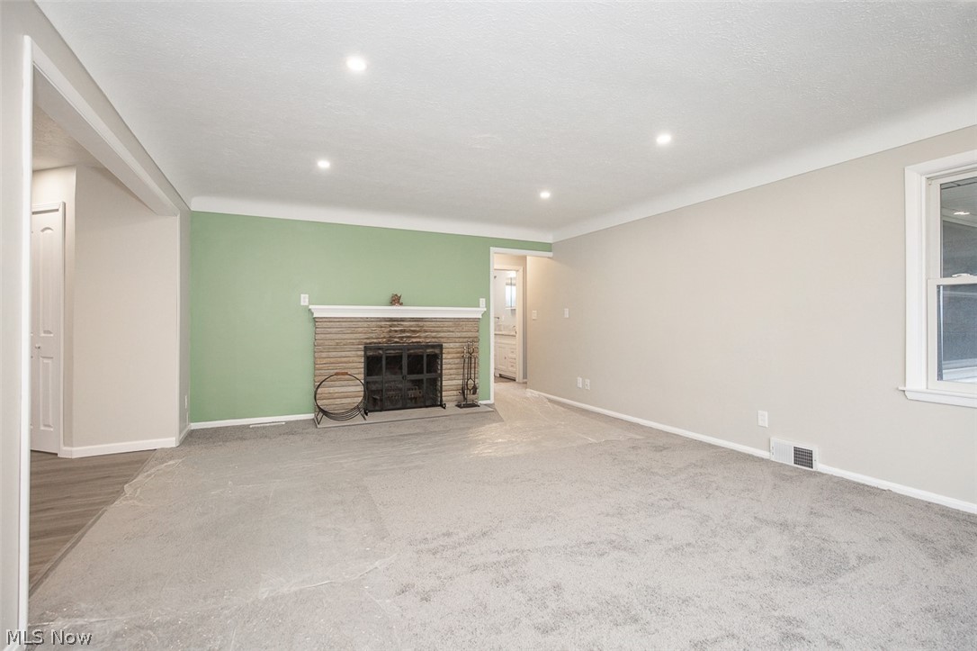 E A Branchs - Residential