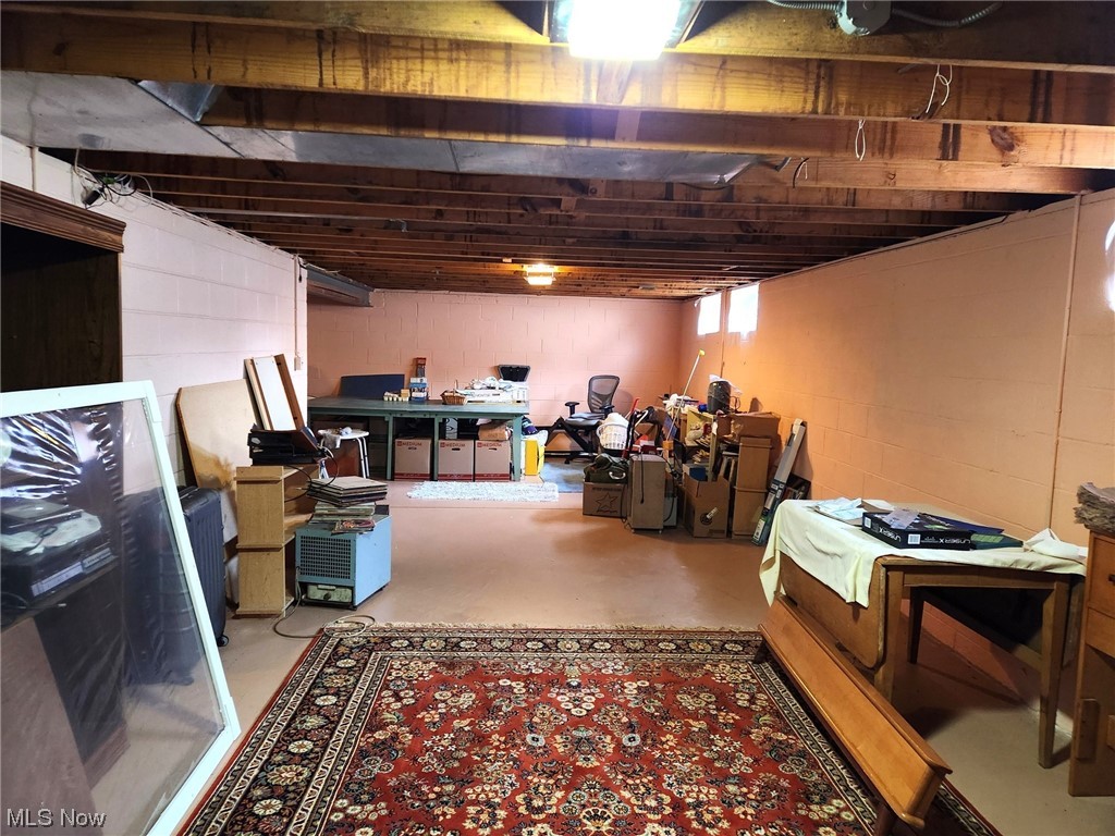 Williamsburg Homes - Residential