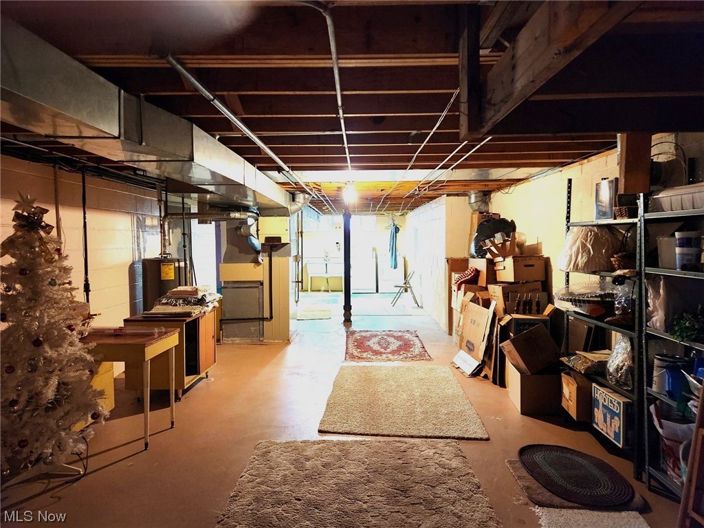 Williamsburg Homes - Residential