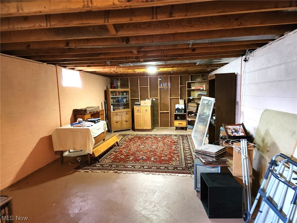 Williamsburg Homes - Residential