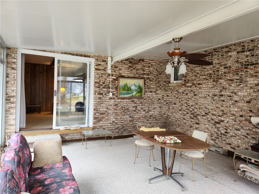 Williamsburg Homes - Residential