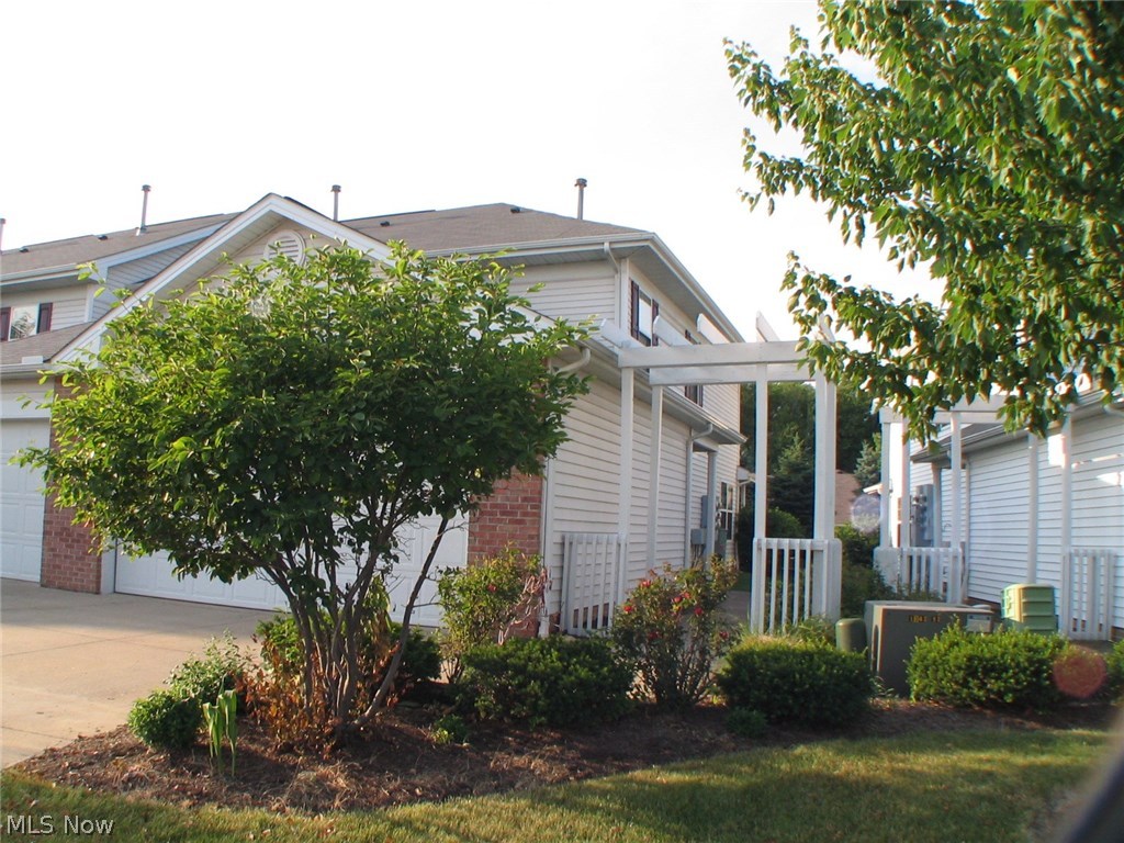 Crystal Lake Ph 03 - Residential