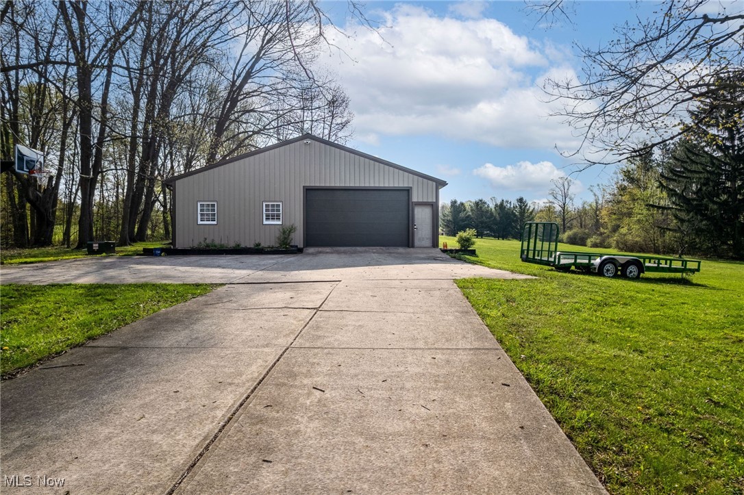 2803 W 130th Street, Hinckley, Ohio image 4