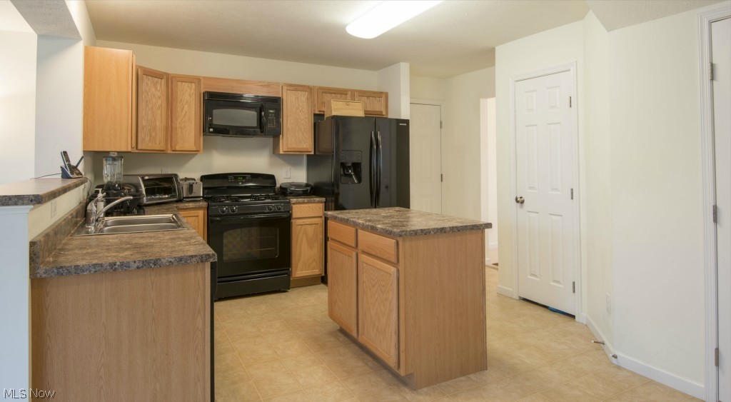 Meadows/Oakwood Ph 04 - Residential