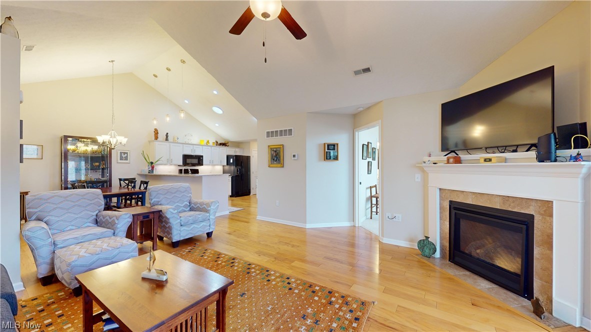 Crossings/Golden Pond Condo Bl - Residential