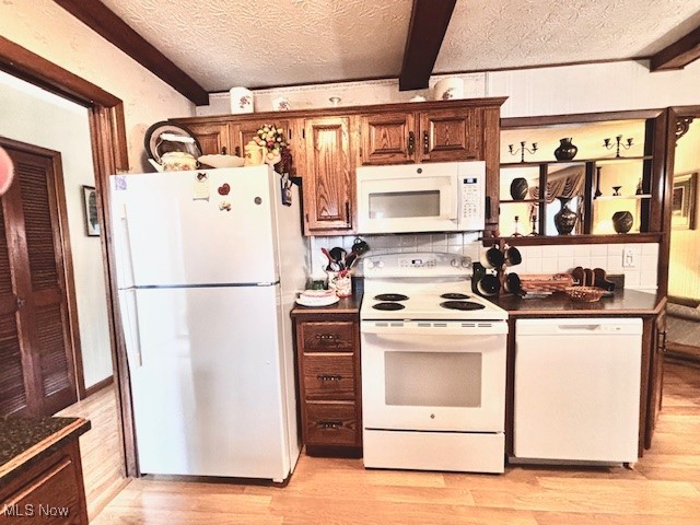 653 Glenwood Circle, Berea, Ohio image 5