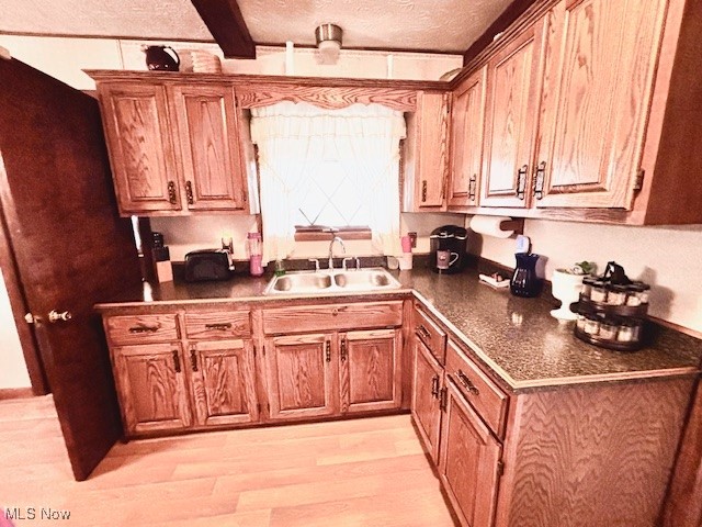 653 Glenwood Circle, Berea, Ohio image 4