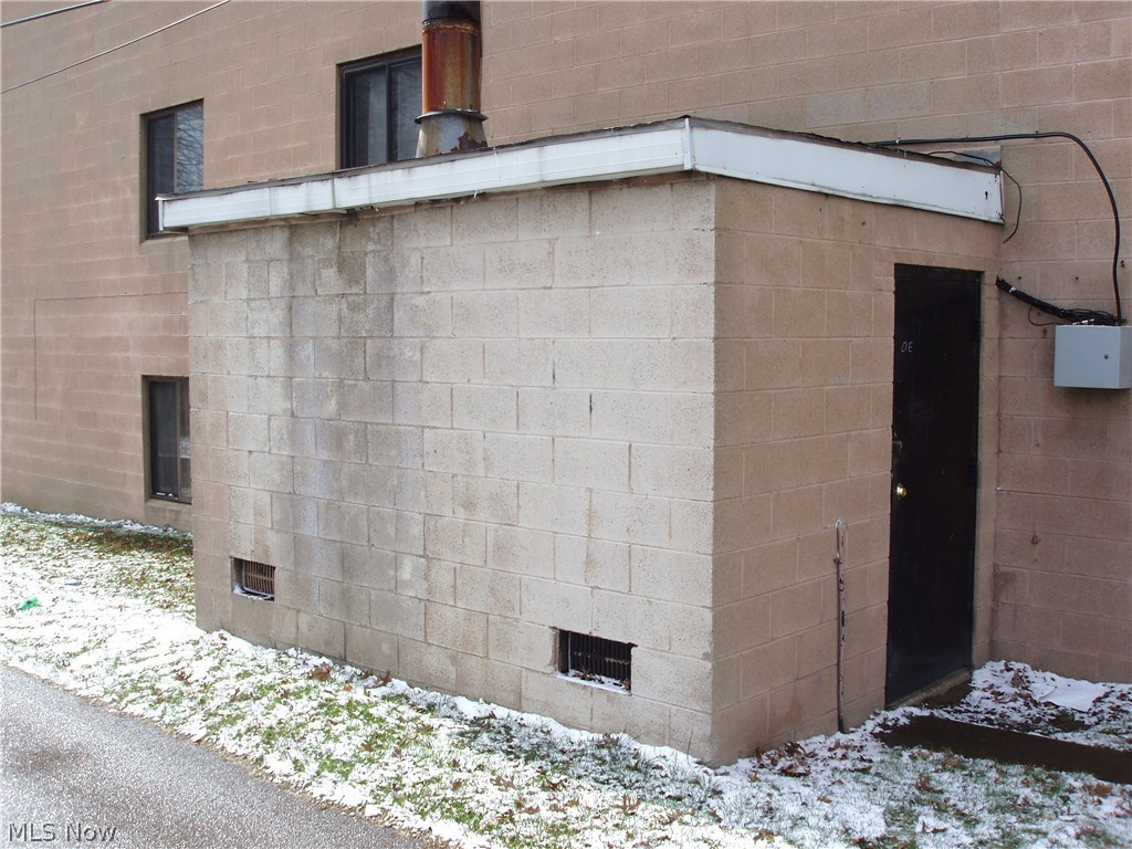 Nesmith Lake Heights - Commercial Sale