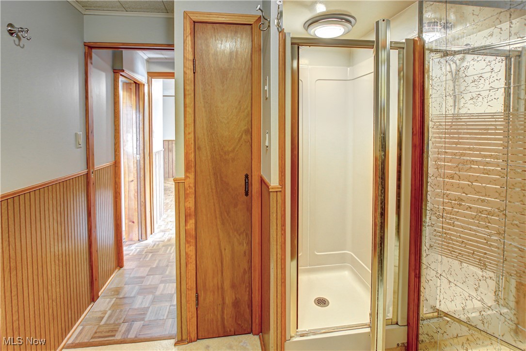 Parma, Ohio 44129, United States, 4 Bedrooms Bedrooms, ,2 BathroomsBathrooms,Residential,Pending,122306