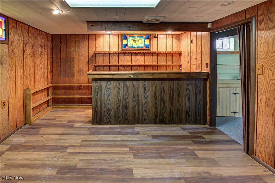 Parma, Ohio 44129, United States, 4 Bedrooms Bedrooms, ,2 BathroomsBathrooms,Residential,Pending,122306