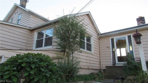 Tiny photo for 281 Brady Street, Magnolia, OH 44643 (MLS # 5255158)