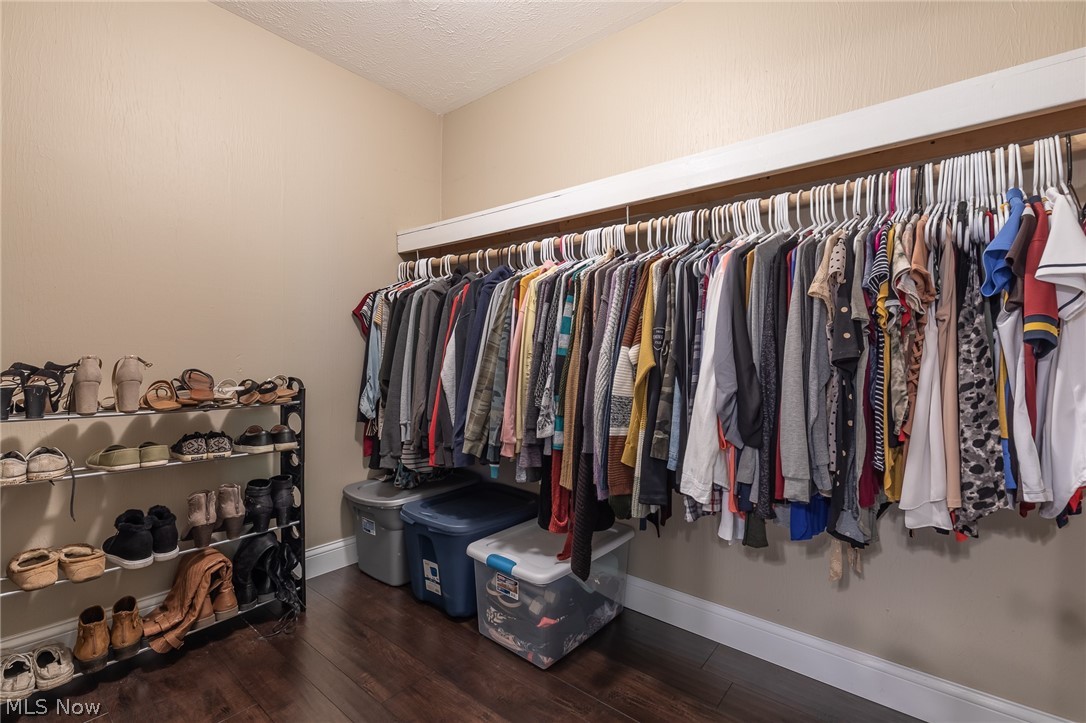 Ea Marhams Mentor Beach Park 1 - Residential