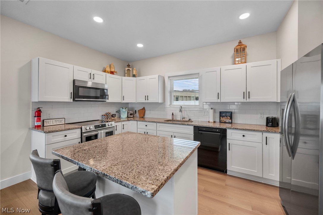 Harbor High Ests #3 - Residential