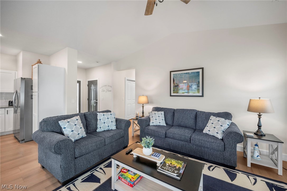 Harbor High Ests #3 - Residential