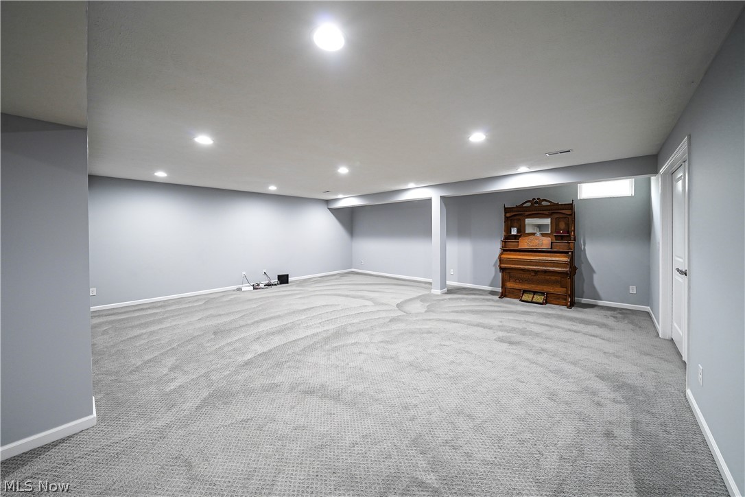 Sheffield Ests/The Lks/Aurora - Residential