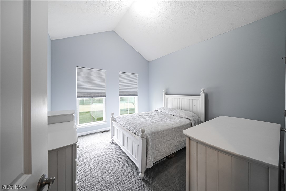 Sheffield Ests/The Lks/Aurora - Residential