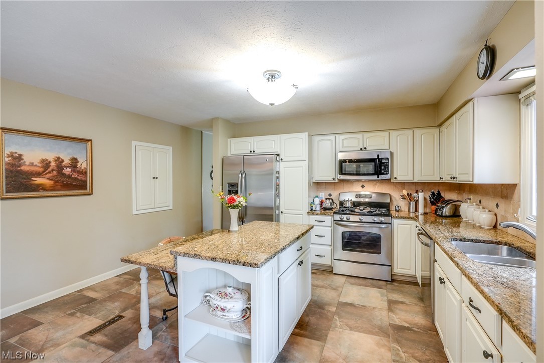 Worthington Ph 02 - Residential