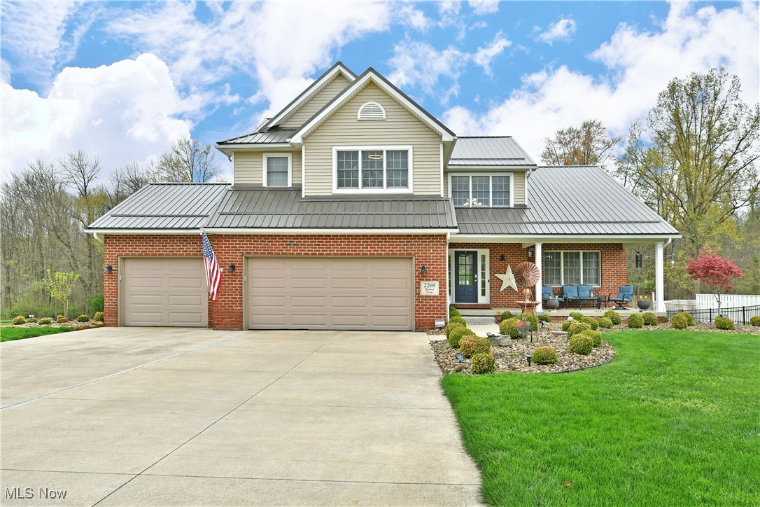 2269 Bianca Lane, Cortland, Ohio image 1