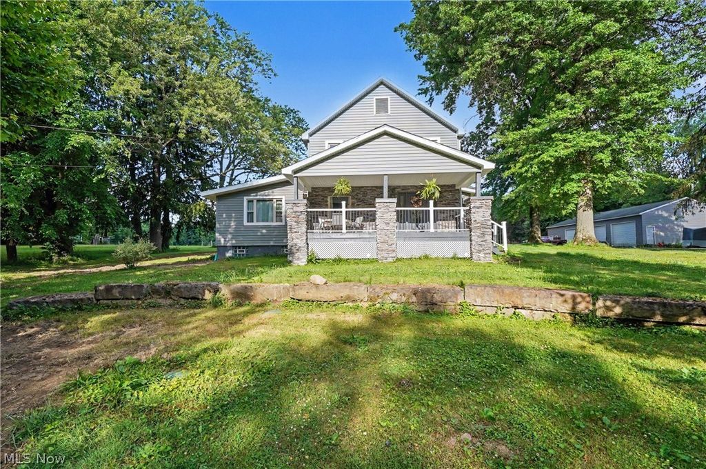 Photo of 1911 Oriel Rogers Road, Girard, OH 44420 (MLS # 5198161)