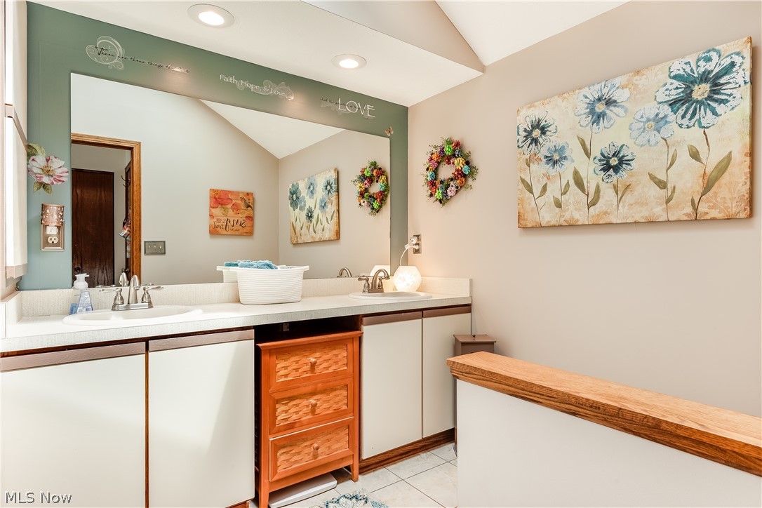 Pine Mill Ridge Condo - Residential