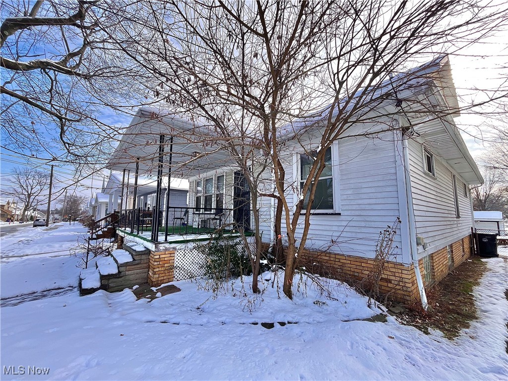 2513 Saratoga Avenue