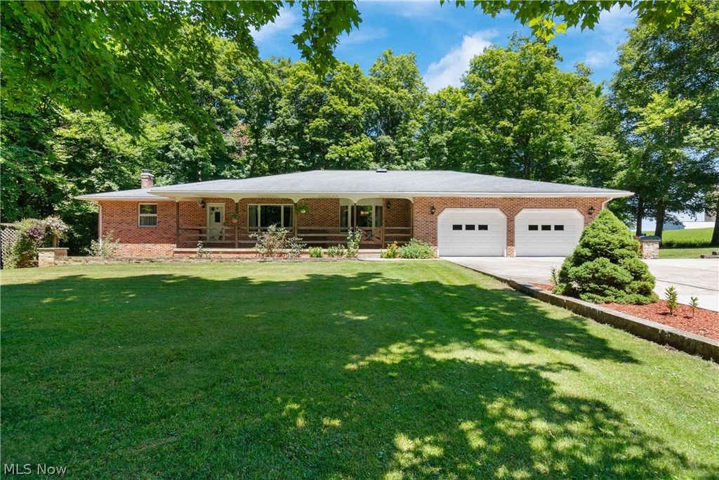 Photo of 5510 Steiner Road RD, Sterling, OH 44276 (MLS # 5223976)