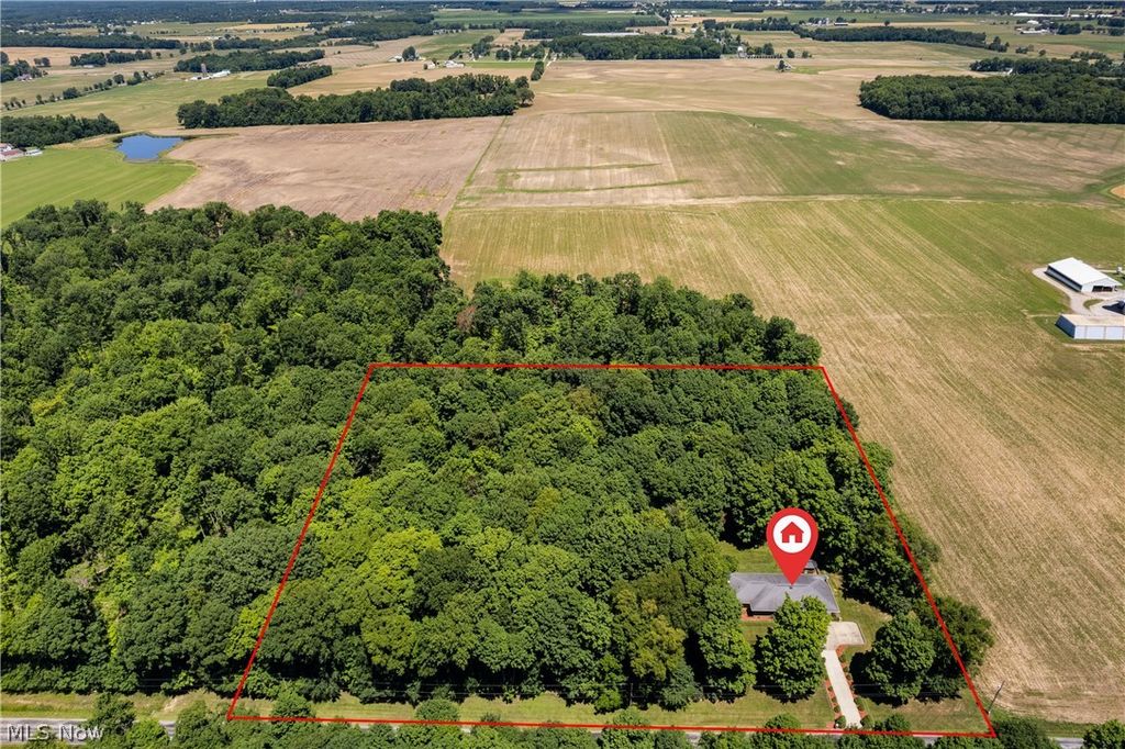 Photo of 5510 Steiner Road RD, Sterling, OH 44276 (MLS # 5223976)