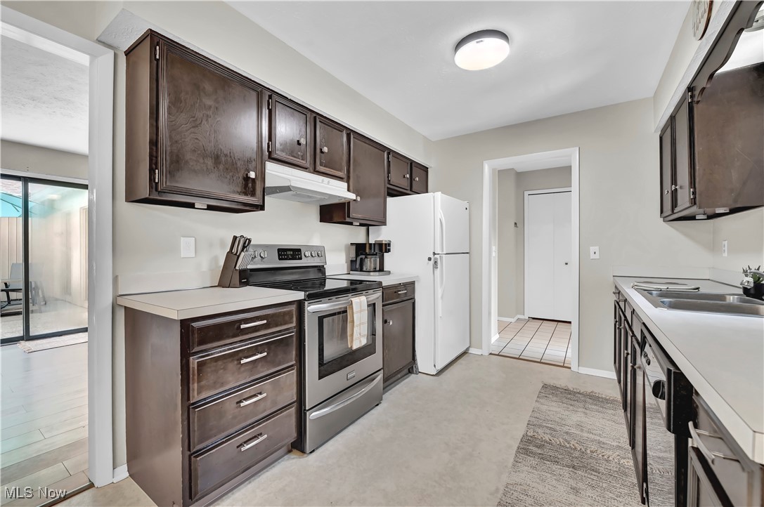 Idlewood South Condo 06 - Residential