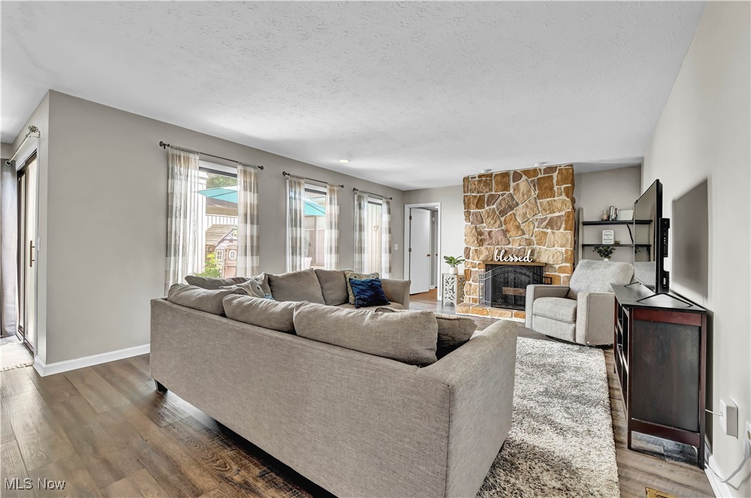 Idlewood South Condo 06 - Residential