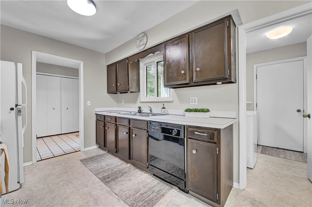 Idlewood South Condo 06 - Residential