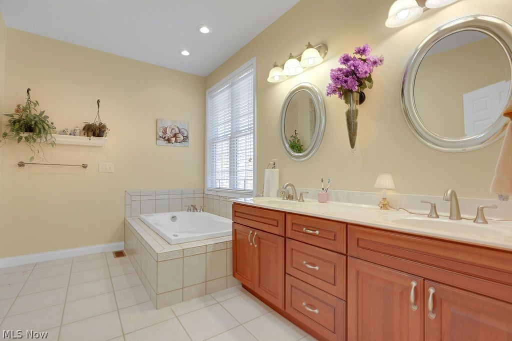 Laurel Rdg - Residential