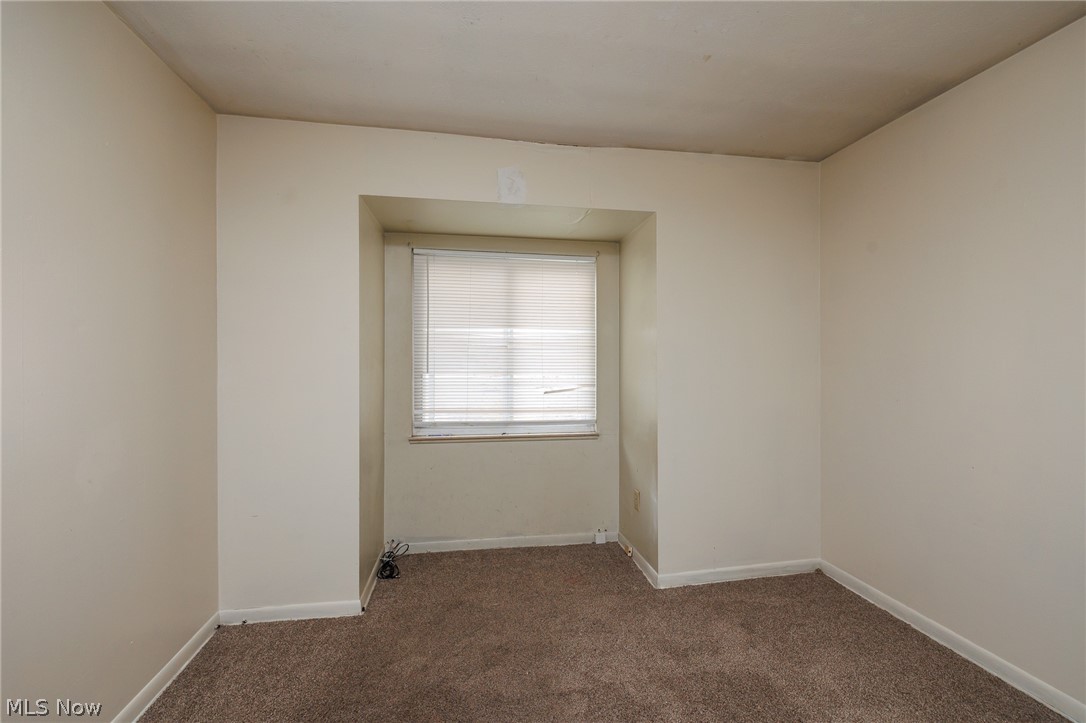 Colonial Park Condo 02 - Residential