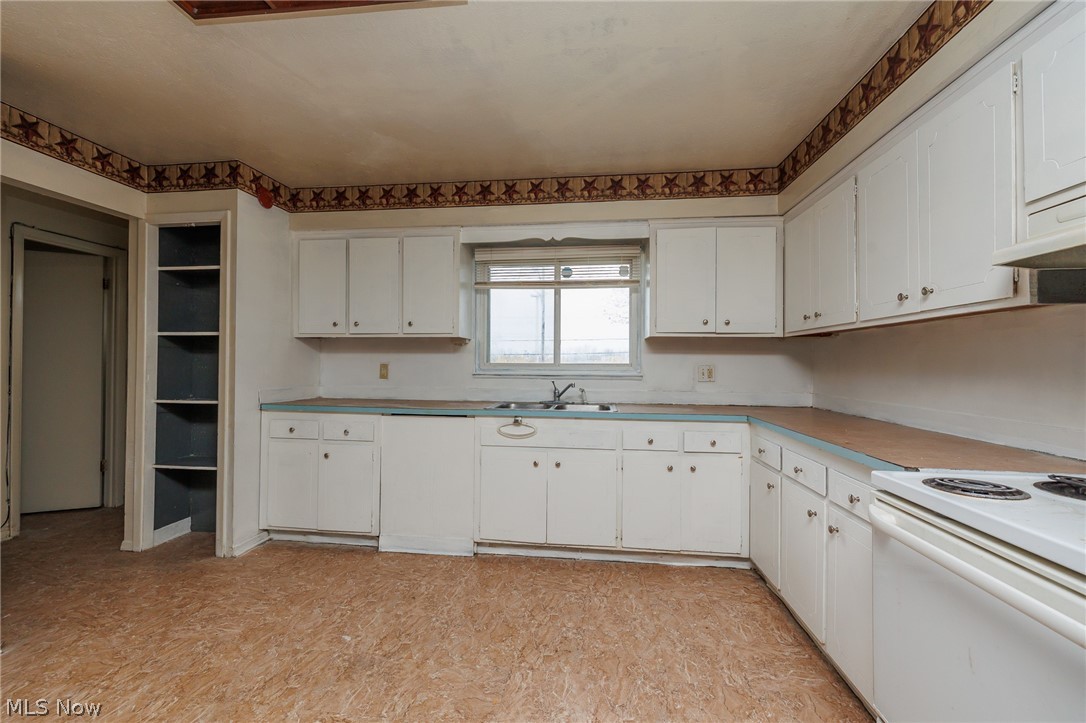 Colonial Park Condo 02 - Residential