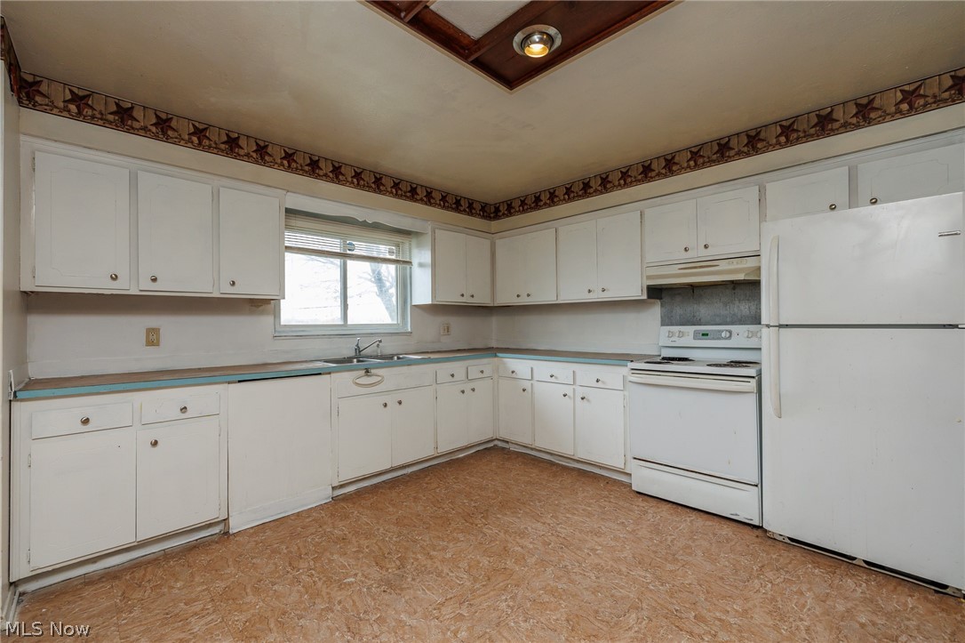 Colonial Park Condo 02 - Residential