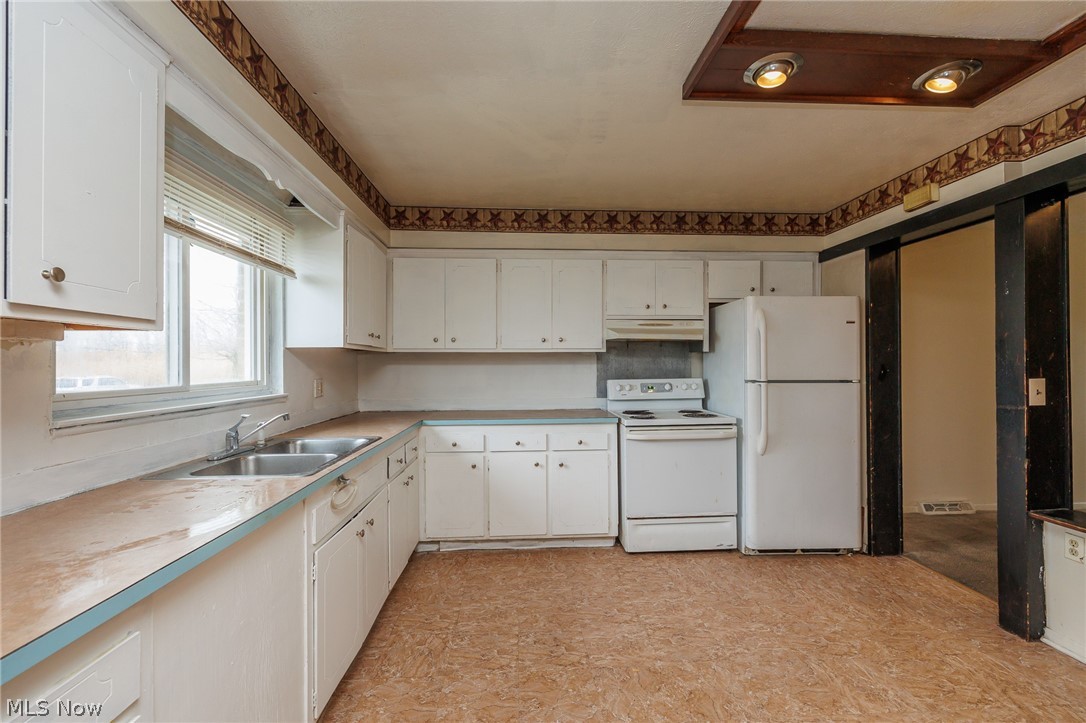 Colonial Park Condo 02 - Residential