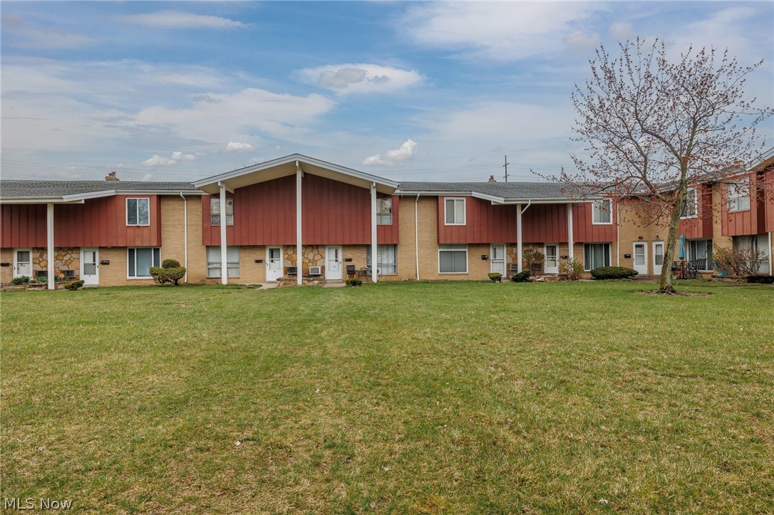 Colonial Park Condo 02 - Residential